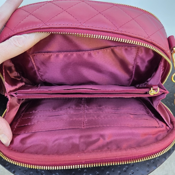 NWOT Joy & lman Leather Diamond Quilted Pattern Crossbody Purse - Picture 9 of 12